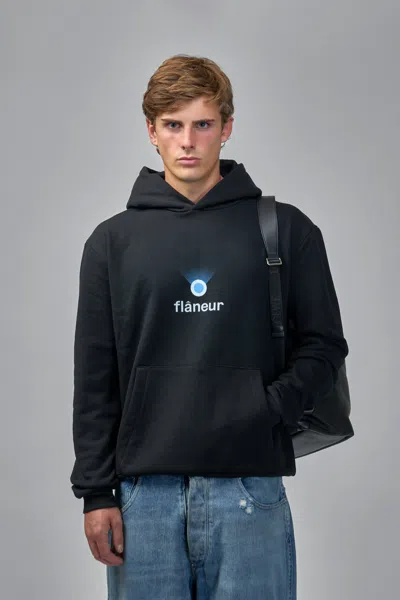 Flâneur Locator Hoodie In Black