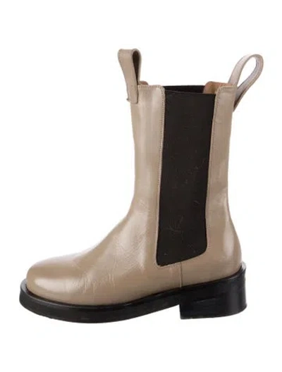 Pre-owned Flattered Leather Colorblock Pattern Chelsea Boots