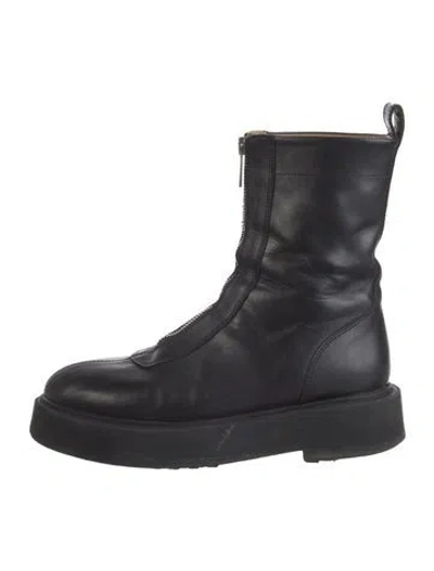 Pre-owned Flattered Leather Combat Boots In Black