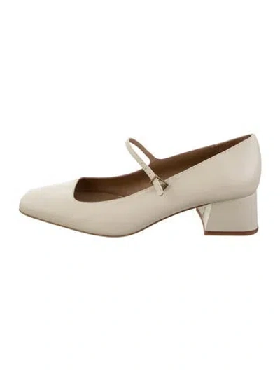 Pre-owned Flattered Leather Pumps In Neutrals