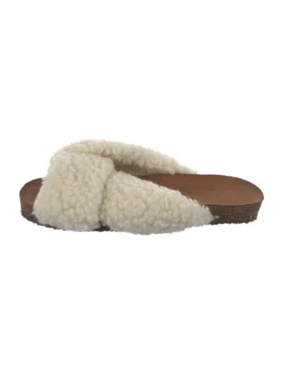 Pre-owned Flattered Shearling Slides In Neutral