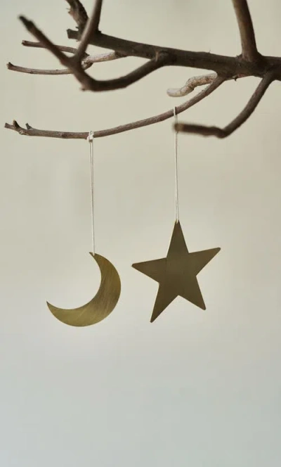 Fleck S/5 Crescent Moon And Star Ornament In Gold