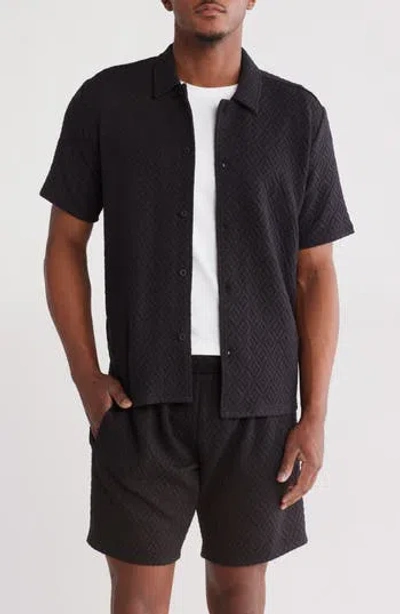 Fleece Factory Jacquard Short Sleeve Button-up Shirt In Black