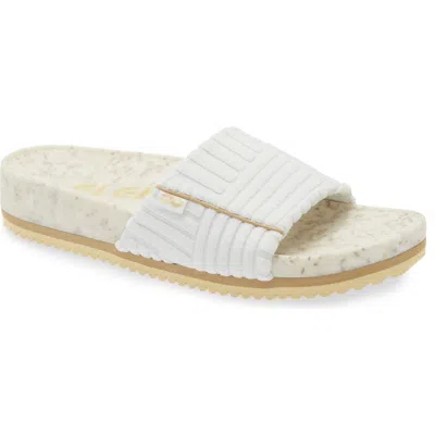 Fleks La Cumbre Slide Sandal In White
