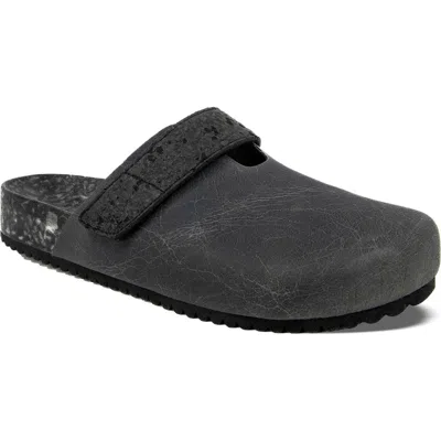 Fleks More Mesa Clog In Black