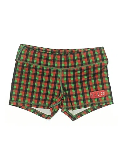 Pre-owned Fleo Shorts In Green
