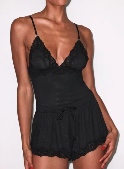 Fleur Du Mal Butter Rib Flutter Short In Black