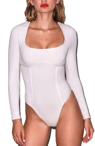 Fleur Du Mal Scoop Neck Long Sleeve Bodysuit In Cream Pearl