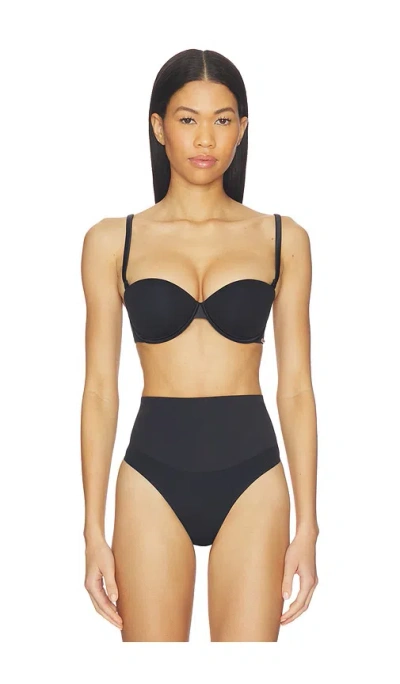 Fleur Du Mal Stretch Micro Multi-way Bra In Black