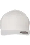 Flexfit V-flex Twill Cap In White