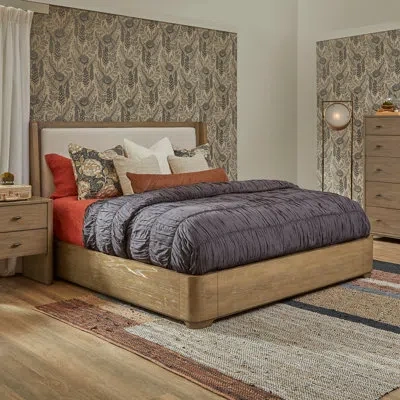 Flexsteel Haven Upholstered Bed In Brown