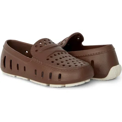 Floafers Kids' Prodigy Water Shoe In Driftwood Brown/coconut