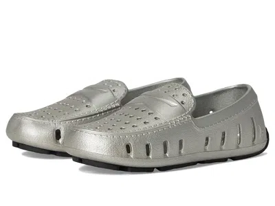 Floafers Prodigy Driver Metallic (big Kid) Kid's Shoes Pewter/black : 4 Big Kid M, Synthetic