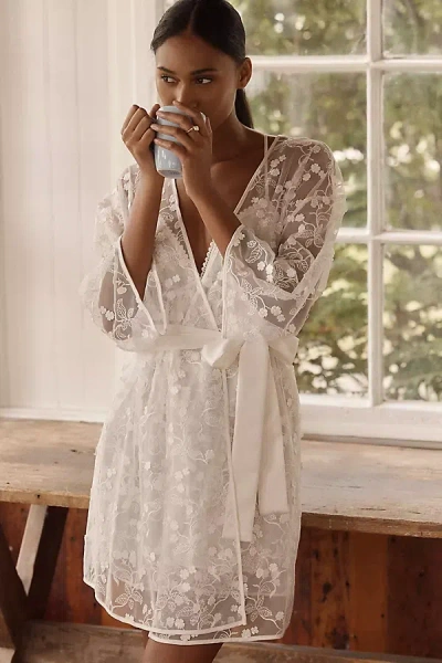 Flora Nikrooz Meg Embroidered Chemise In White