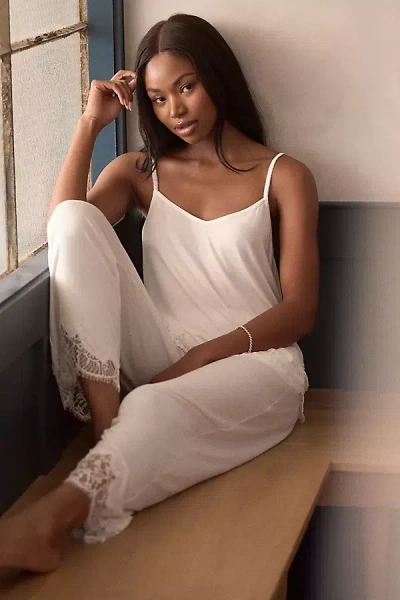 Flora Nikrooz Sarafina Cami And Pants Pajama Set In White