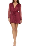 Flora Nikrooz Showstopper Robe In Wine