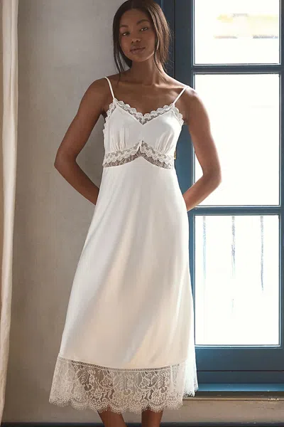Flora Nikrooz Skyler Stretch Satin Nightgown In White