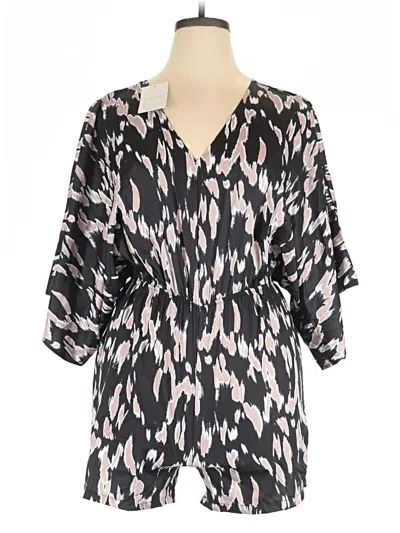 Floral Blooming Romper In Black