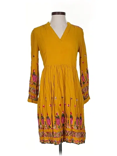 Pre-owned Floreat Casual Dress In Yellow