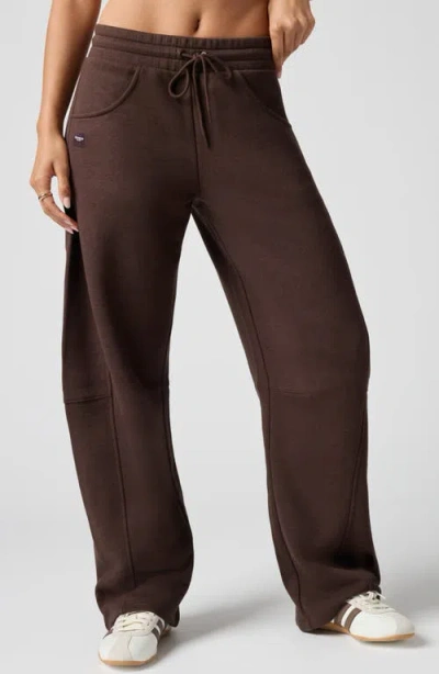 Florence By Mills Barrel Leg Sweatpants In Brown