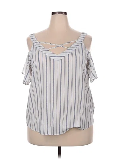 Pre-owned Flower & Feather Sleeveless Blouse In Blue