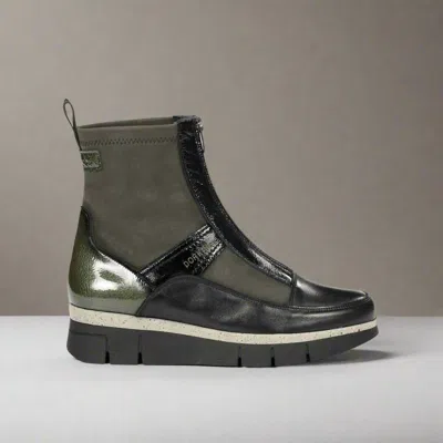 Fluchos Women's India D9331 Wedge Boot In Green In Black