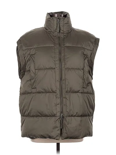 Pre-owned Flx Vest In Green
