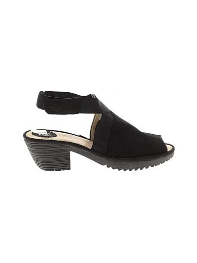 Pre-owned Fly London Sandals In Black