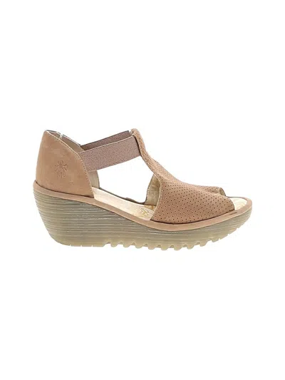Pre-owned Fly London Wedges In Brown