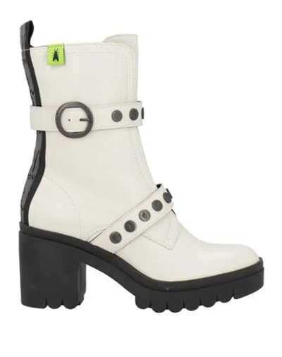 Fly London Woman Ankle Boots Off White Size 8 Leather