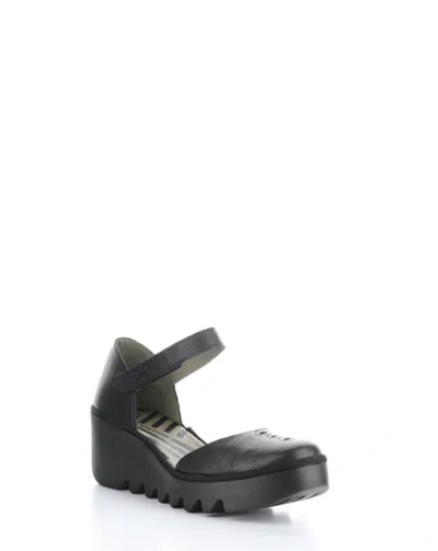 Pre-owned Fly London Women's Biso305fly Lightweight Round Toe Wedge Ankle Strap Sandal In Black (010 Ceralin)