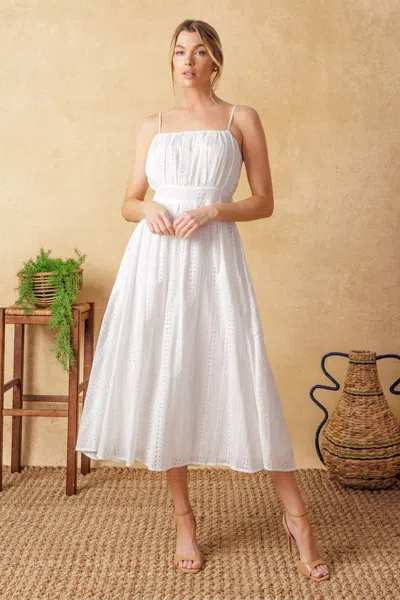 Flying Tomato Id22079 In White