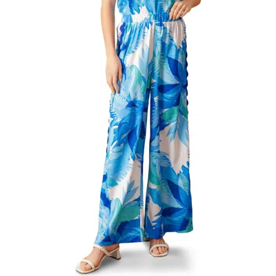 Flying Tomato Printed Woven Pants In Multi