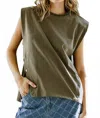 Flying Tomato Side Button Muscle Tee In Mocha In Green
