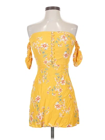 Pre-owned Flynn Skye Casual Dress In Yellow