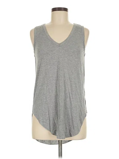 Pre-owned For The Republic Sleeveless Top Gray V-neck Tops