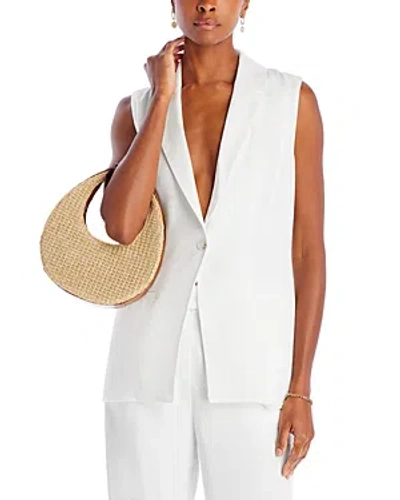 Fore Notch Collar One Button Vest In Offwhite