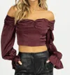 FORE SATIN OFF SHOULDER BLOUSE IN BURGUNDY