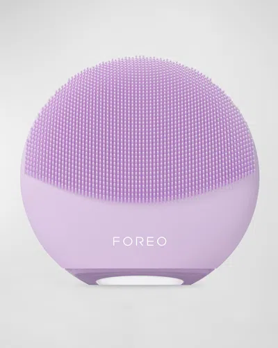 Foreo Luna 4 Mini Deep Cleansing Dual-sided Facial Cleansing Massager In White