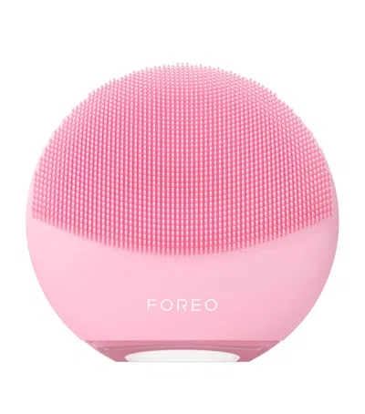 Foreo Mini Luna 4 Cleansing Tool In White