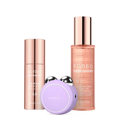 Foreo Supercharged Tone And Hydrate Set In White