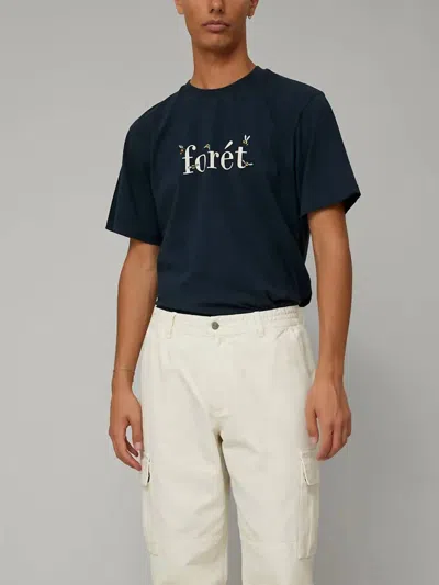 Forét Amber Bee T Shirt Top In Navy In Blue