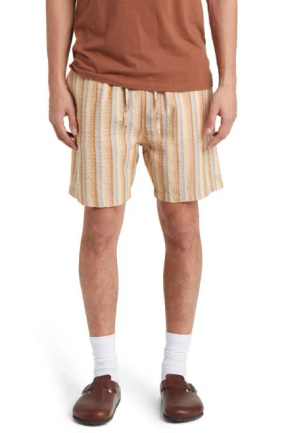 Forét Otter Organic Cotton Seersucker Shorts In Rubber Stripe