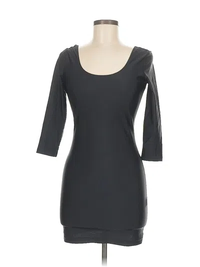 Pre-owned Forever 21 3/4 Sleeve Top Black Scoop Neck Tops