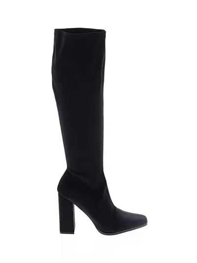 Pre-owned Forever 21 Boots In Black