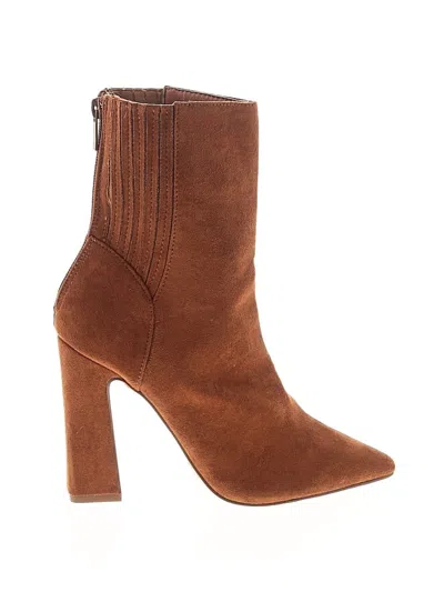 Pre-owned Forever 21 Boots In Brown