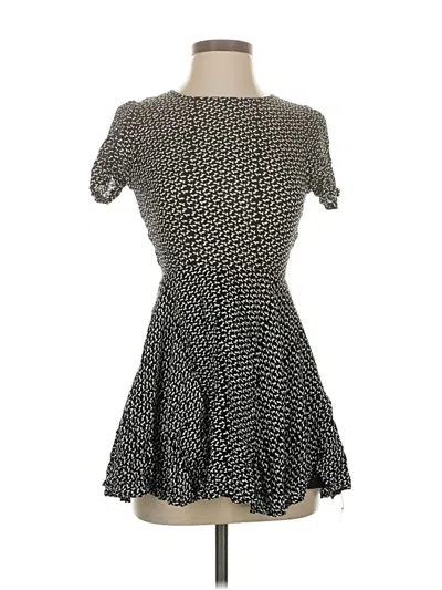 Pre-owned Forever 21 Casual Dress In Black
