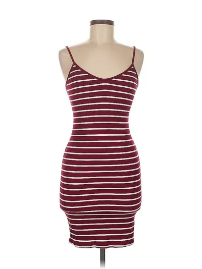 Pre-owned Forever 21 Casual Dress In Burgundy