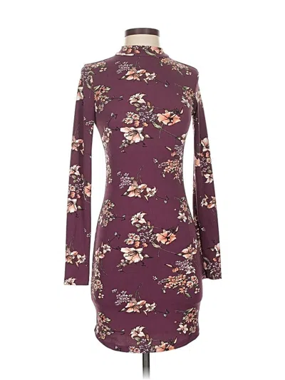 Pre-owned Forever 21 Casual Dress In Burgundy