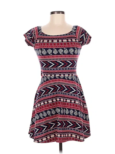 Pre-owned Forever 21 Casual Dress In Burgundy